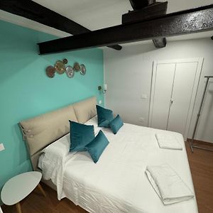 Habitación Económica con 2 Camas Individuales